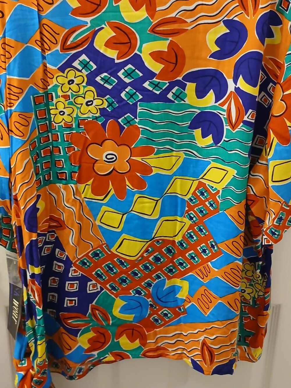 Spring/Summer Top - Picture 4 of 7